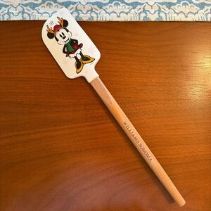 NWOT Christmas Minnie Mouse Williams Sonoma Disney Rubber Spatula